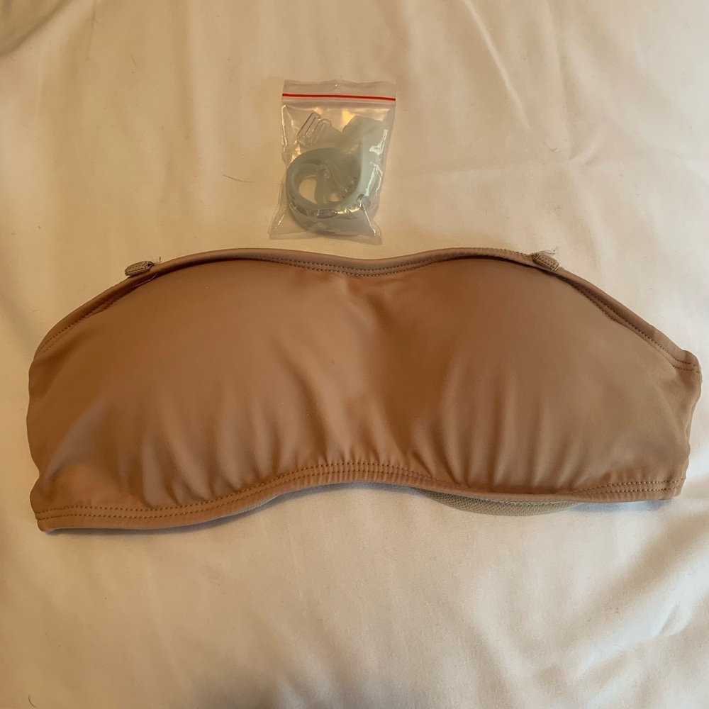 Body Wrappers Nude Strapless Bra